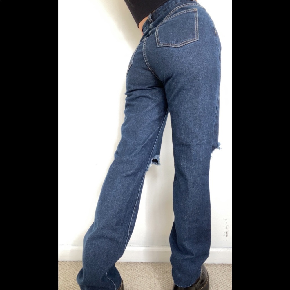 Y2K Ripped Jeans - Picture 2 of 2